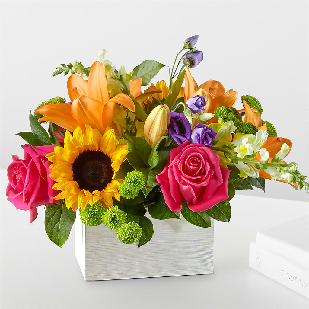 Best Day Box Bouquet – Davinci Flower Shop Ltd, Scarborough ON