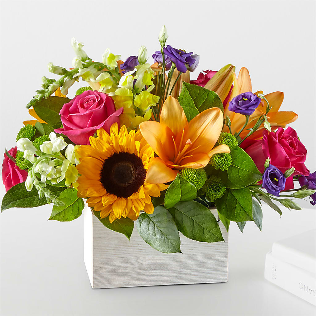 Best Day Box Bouquet – Davinci Flower Shop Ltd, Scarborough ON