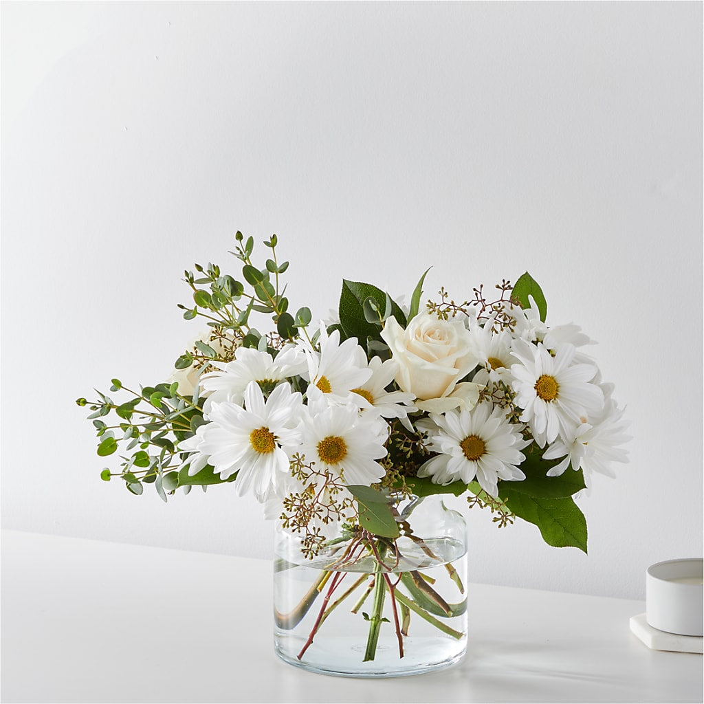 Fresh Linen Bouquet – Davinci Flower Shop Ltd, Scarborough ON