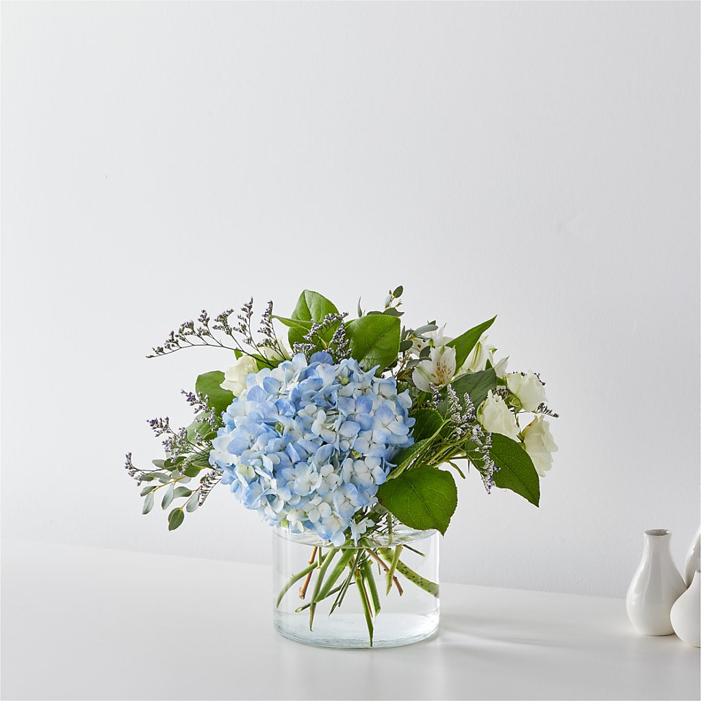 Coastal Blossom Bouquet – Davinci Flower Shop Ltd, Scarborough ON