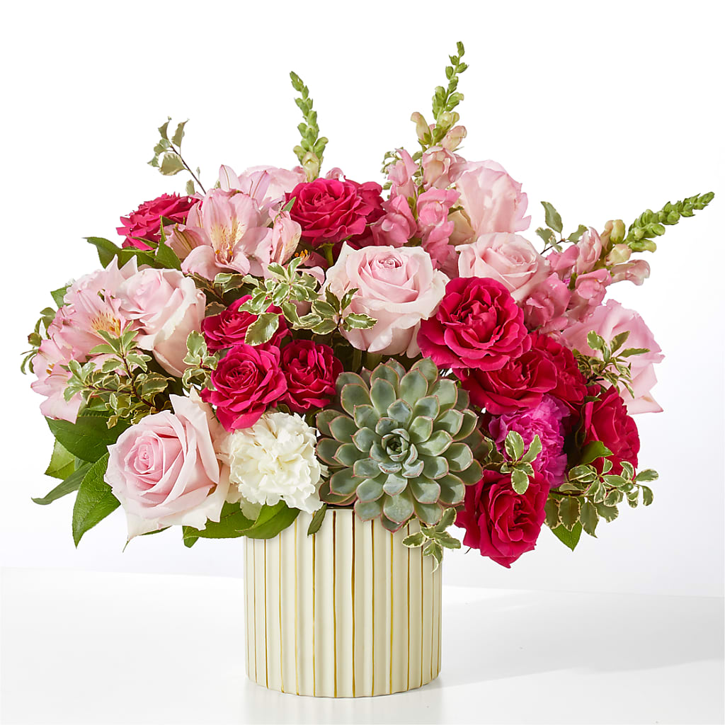 Magenta Musings Bouquet – Davinci Flower Shop Ltd, Scarborough ON