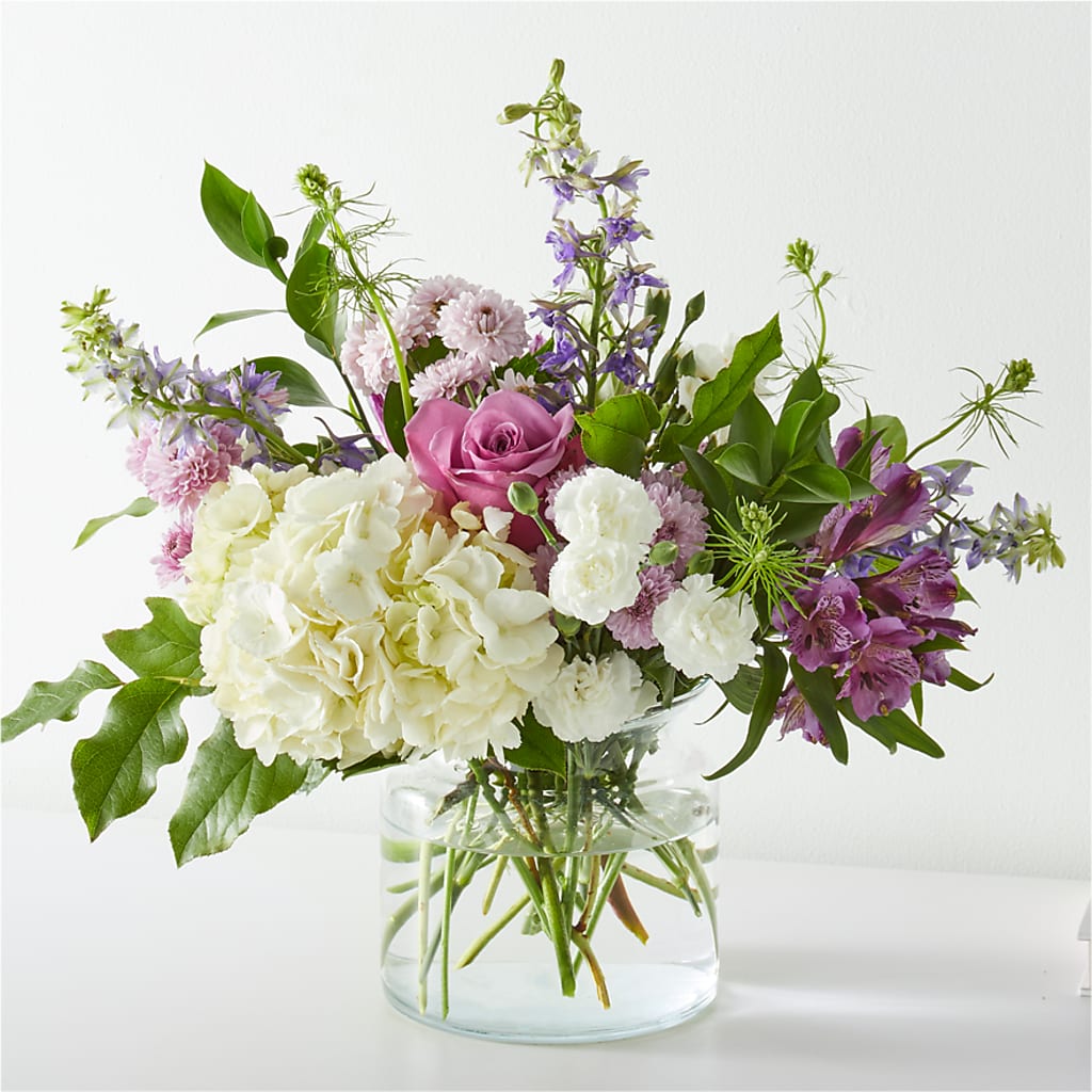 Violet Caress Bouquet – Davinci Flower Shop Ltd, Scarborough ON