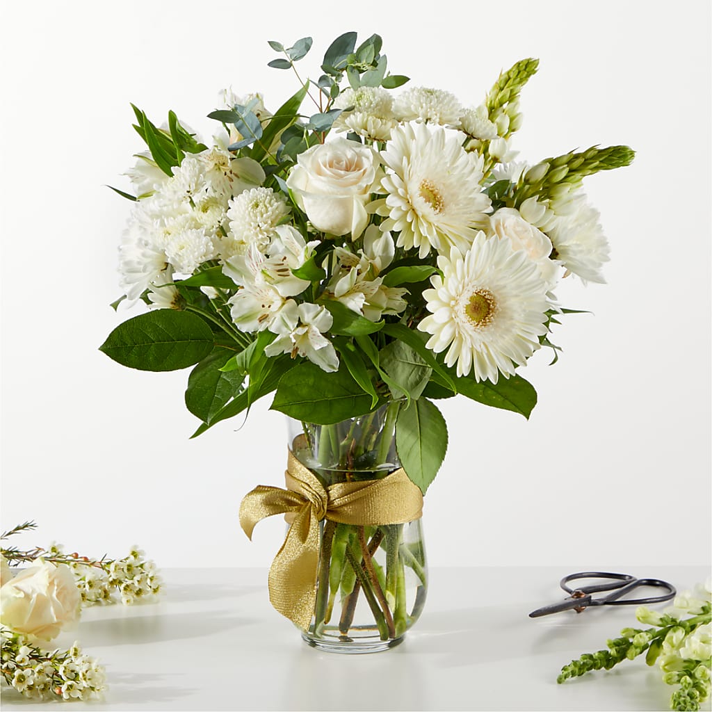 New Beginnings – A Florist Original – Davinci Flower Shop Ltd, Scarborough ON