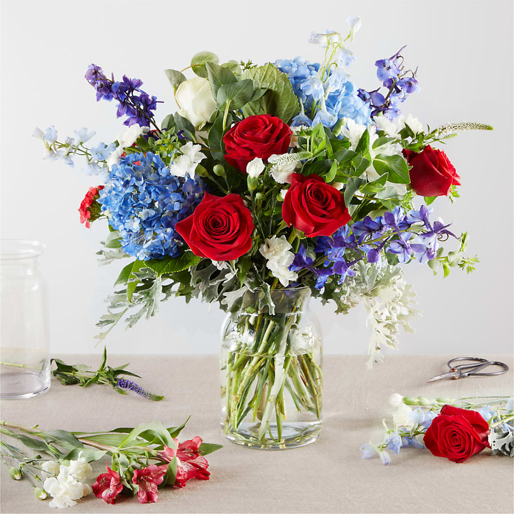 Star Spangled - A Florist Original – Davinci Flower Shop Ltd, Scarborough ON