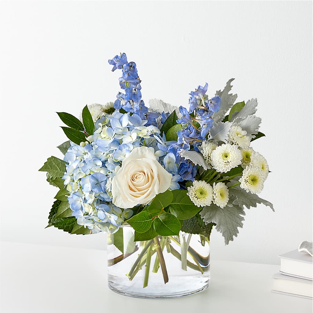 Clear Skies Bouquet – Davinci Flower Shop Ltd, Scarborough ON