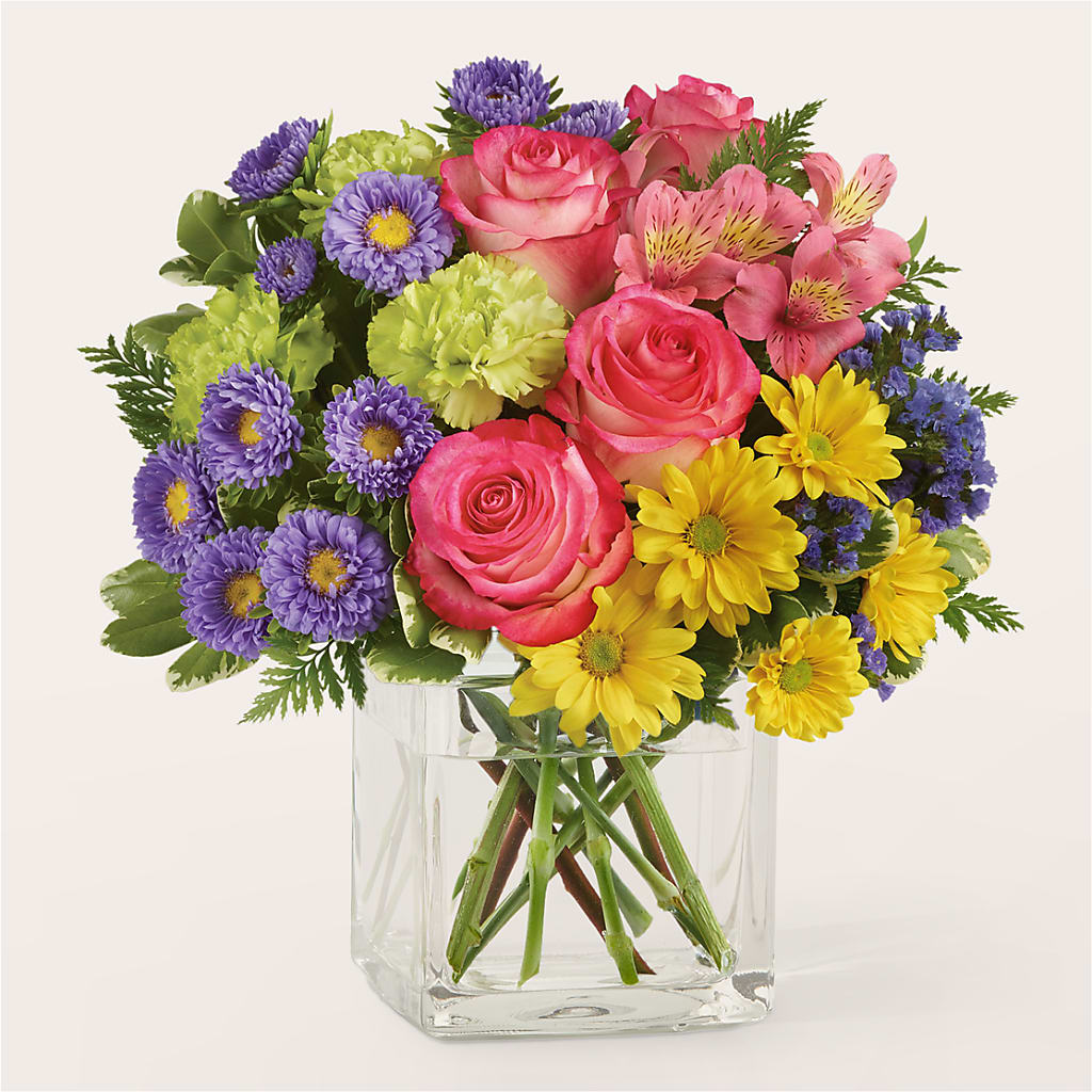 Candy Jar Bouquet – Davinci Flower Shop Ltd, Scarborough ON