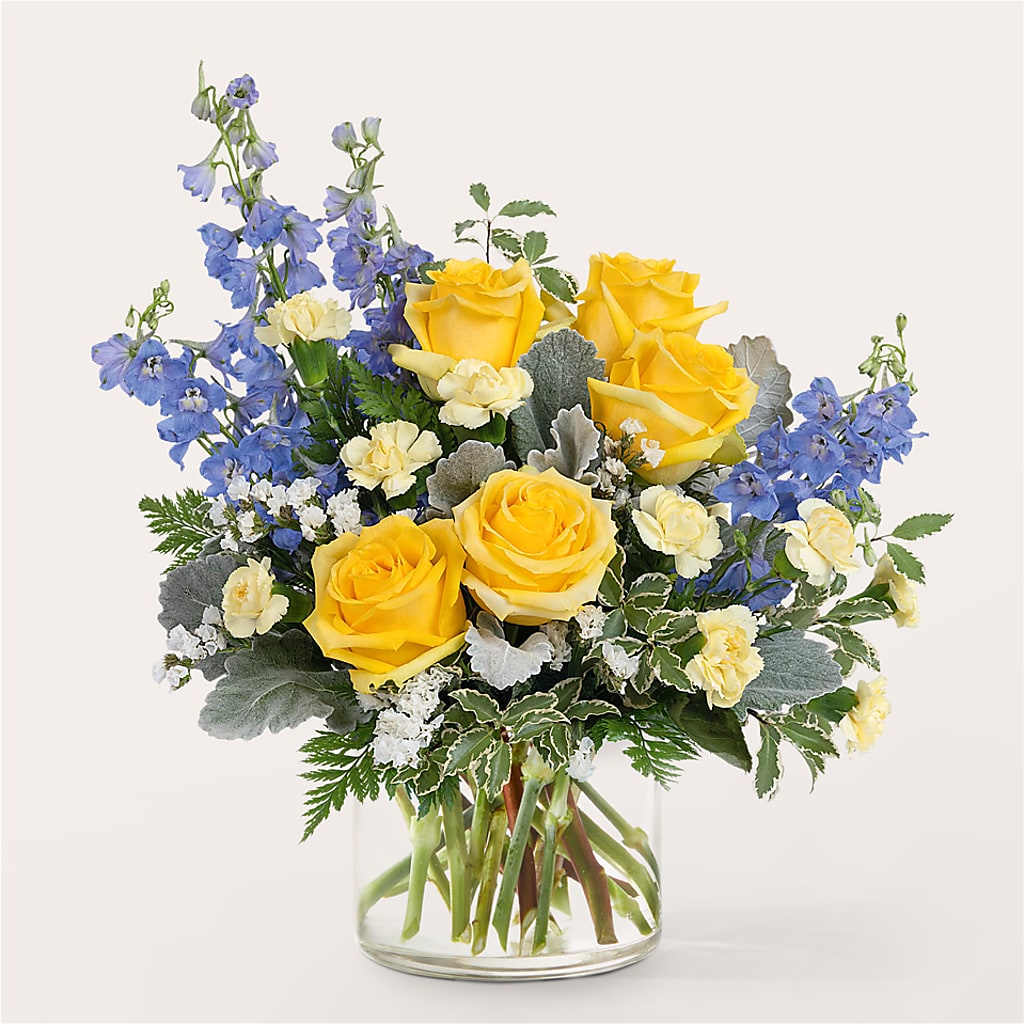 Butterfly Wings Bouquet – Davinci Flower Shop Ltd, Scarborough ON