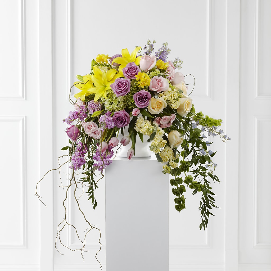 Display of Affection Arrangement – Davinci Flower Shop Ltd, Scarborough ON