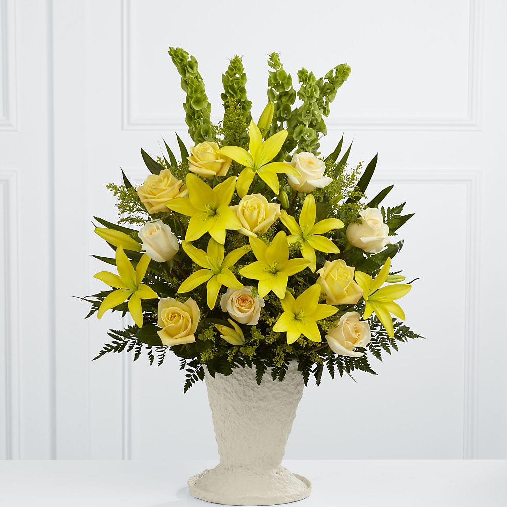 Golden Memories Arrangement – Davinci Flower Shop Ltd, Scarborough ON
