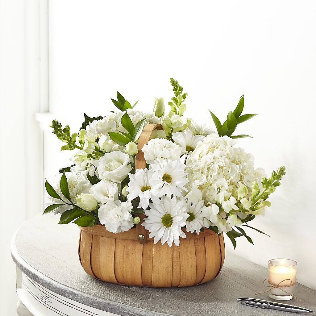 Pure Ivory Basket – Davinci Flower Shop Ltd, Scarborough ON