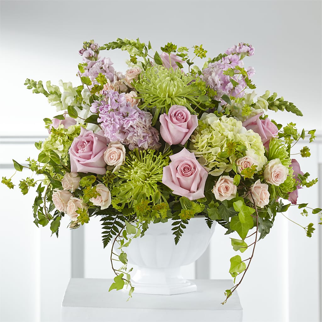 Radiant Embrace Arrangement – Davinci Flower Shop Ltd, Scarborough ON