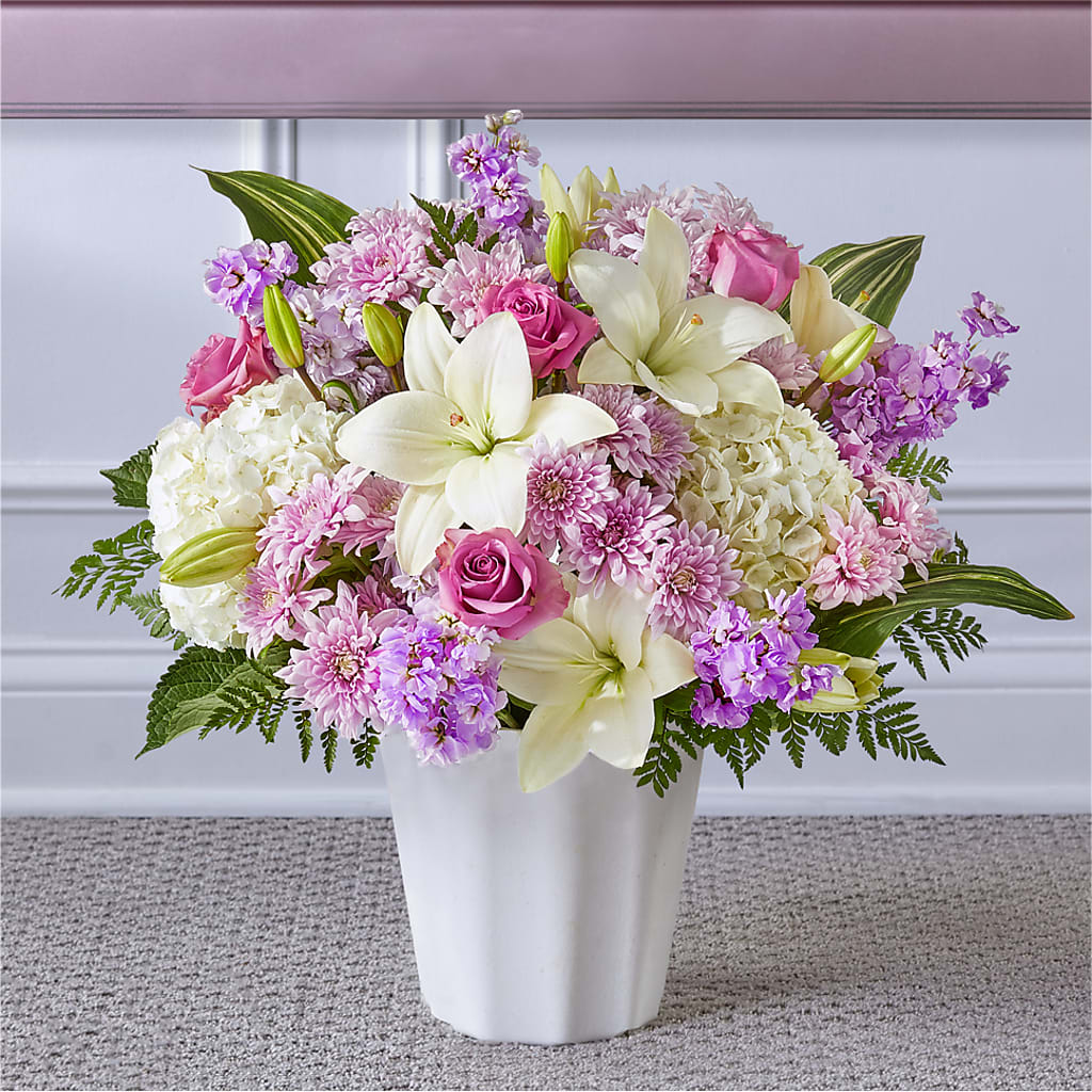 Heaven Sent Floor Basket – Davinci Flower Shop Ltd, Scarborough ON