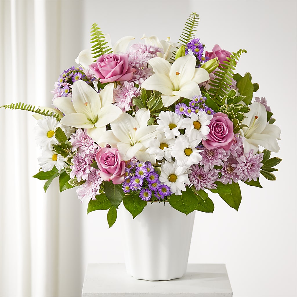 Warmest Thoughts Tabletop Basket – Davinci Flower Shop Ltd, Scarborough ON