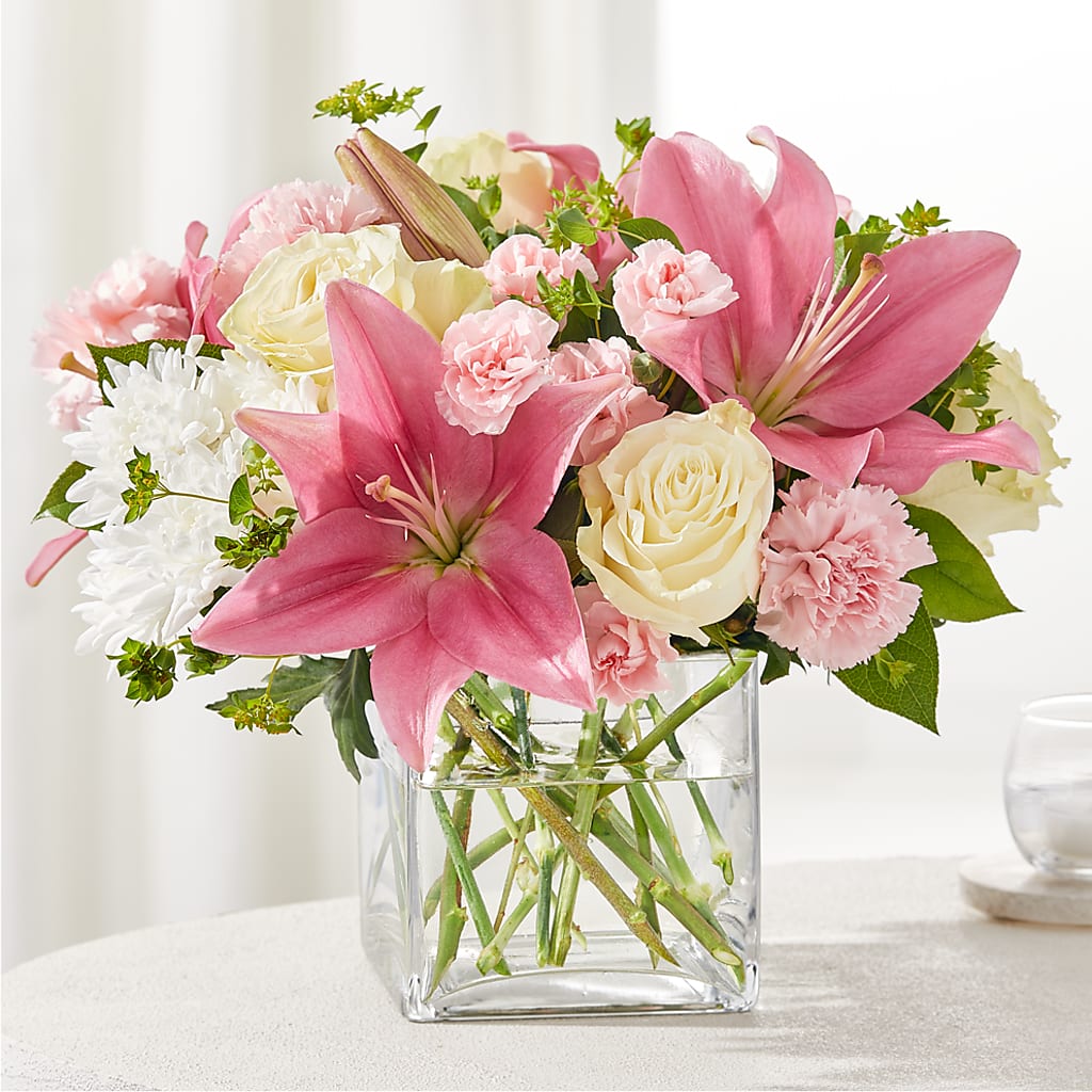 By Your Side Bouquet – Davinci Flower Shop Ltd, Scarborough ON