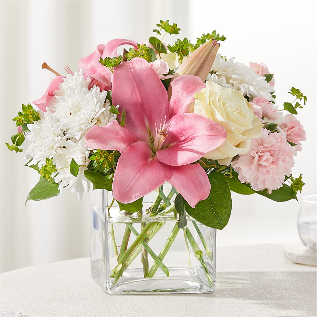 By Your Side Bouquet – Davinci Flower Shop Ltd, Scarborough ON