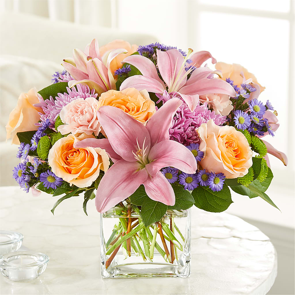 Delicate Details Bouquet – Davinci Flower Shop Ltd, Scarborough ON