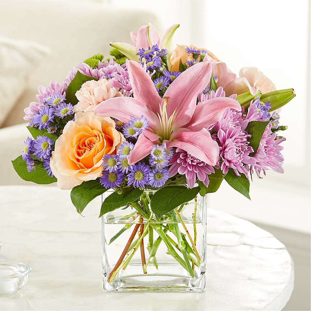 Delicate Details Bouquet – Davinci Flower Shop Ltd, Scarborough ON