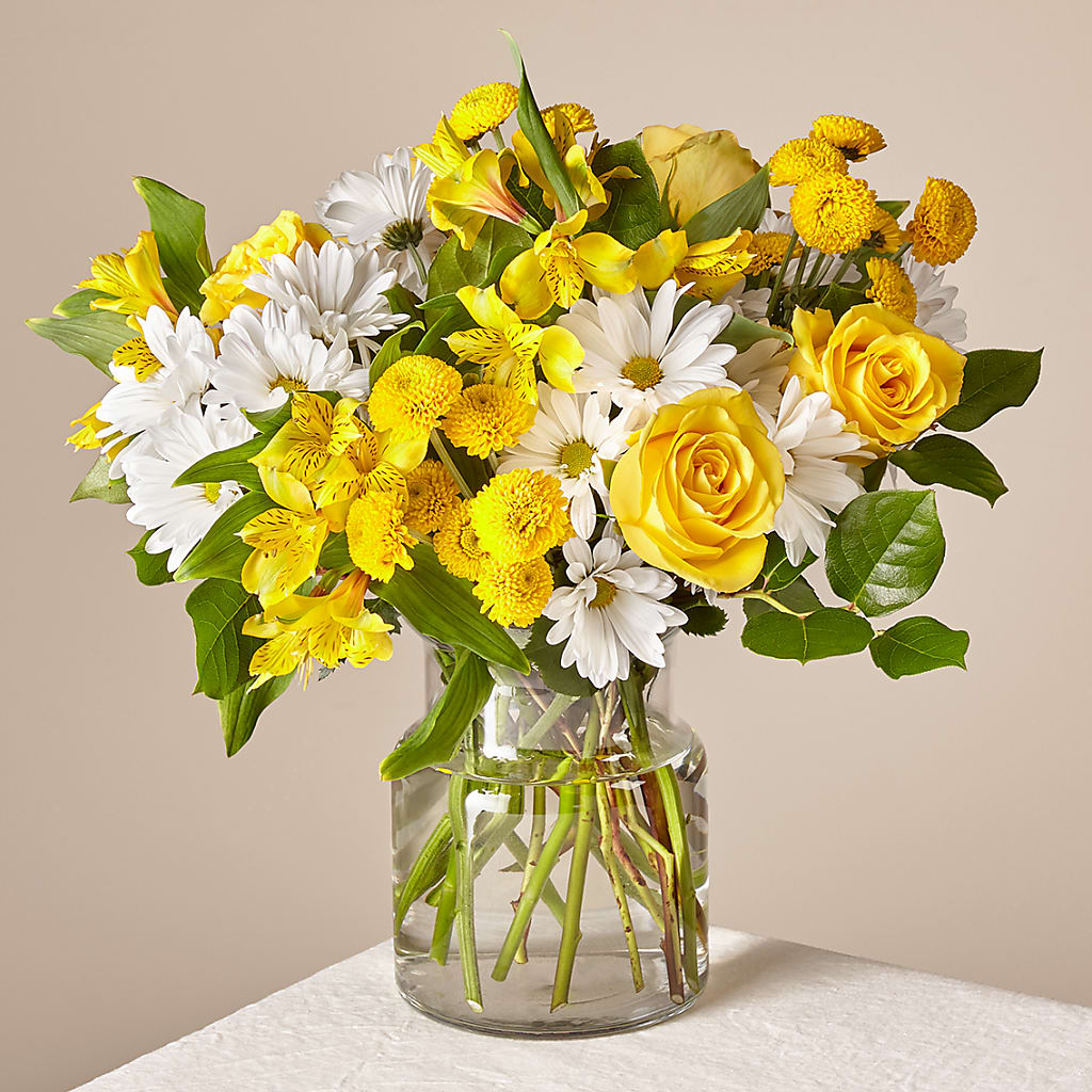 Sunny Sentiments Bouquet – Davinci Flower Shop Ltd, Scarborough ON