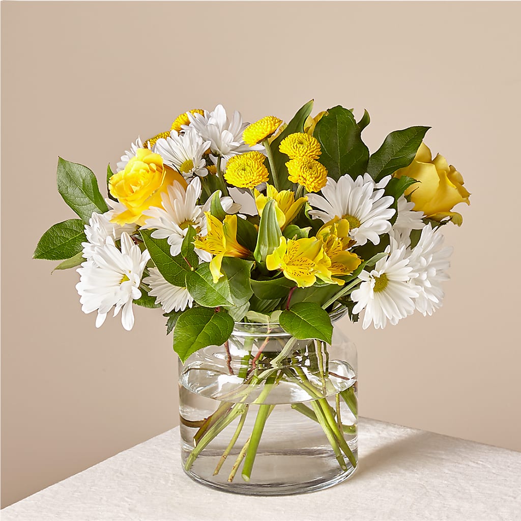 Sunny Sentiments Bouquet – Davinci Flower Shop Ltd, Scarborough ON