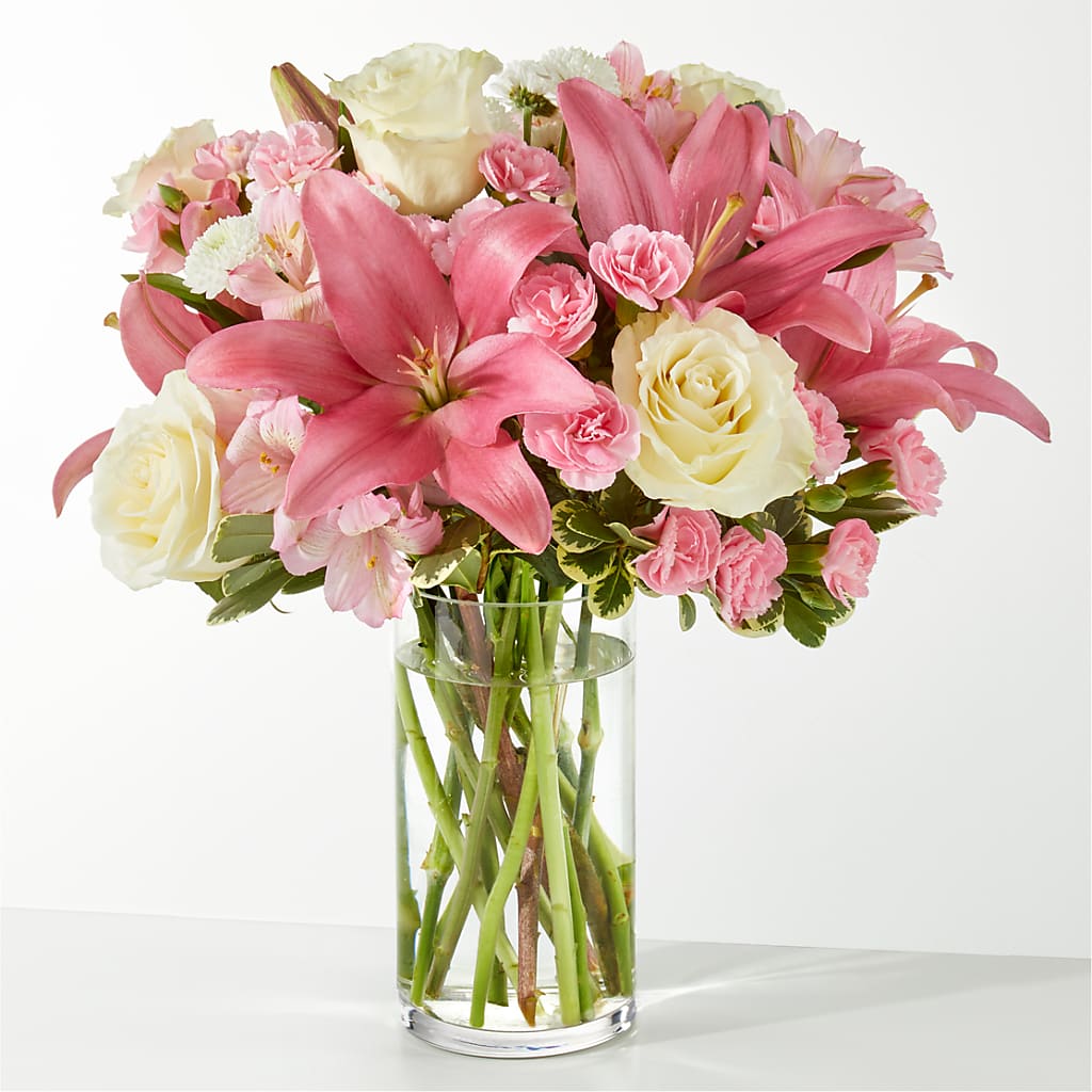 Piece of Cake Bouquet – Davinci Flower Shop Ltd, Scarborough ON