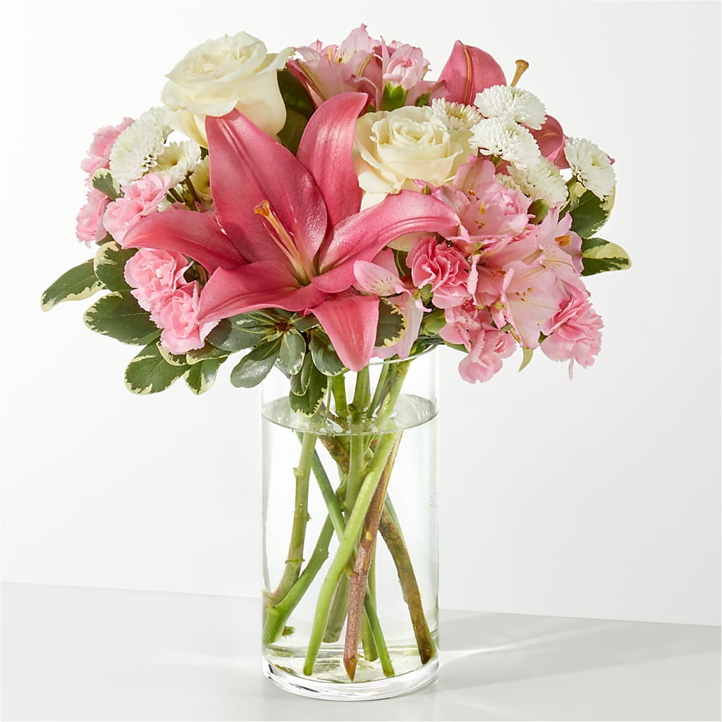 Piece of Cake Bouquet – Davinci Flower Shop Ltd, Scarborough ON