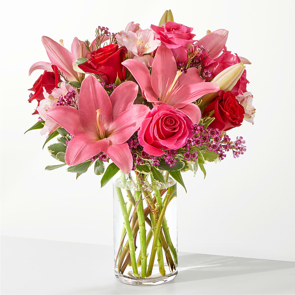 Lucky in Love Bouquet – Davinci Flower Shop Ltd, Scarborough ON