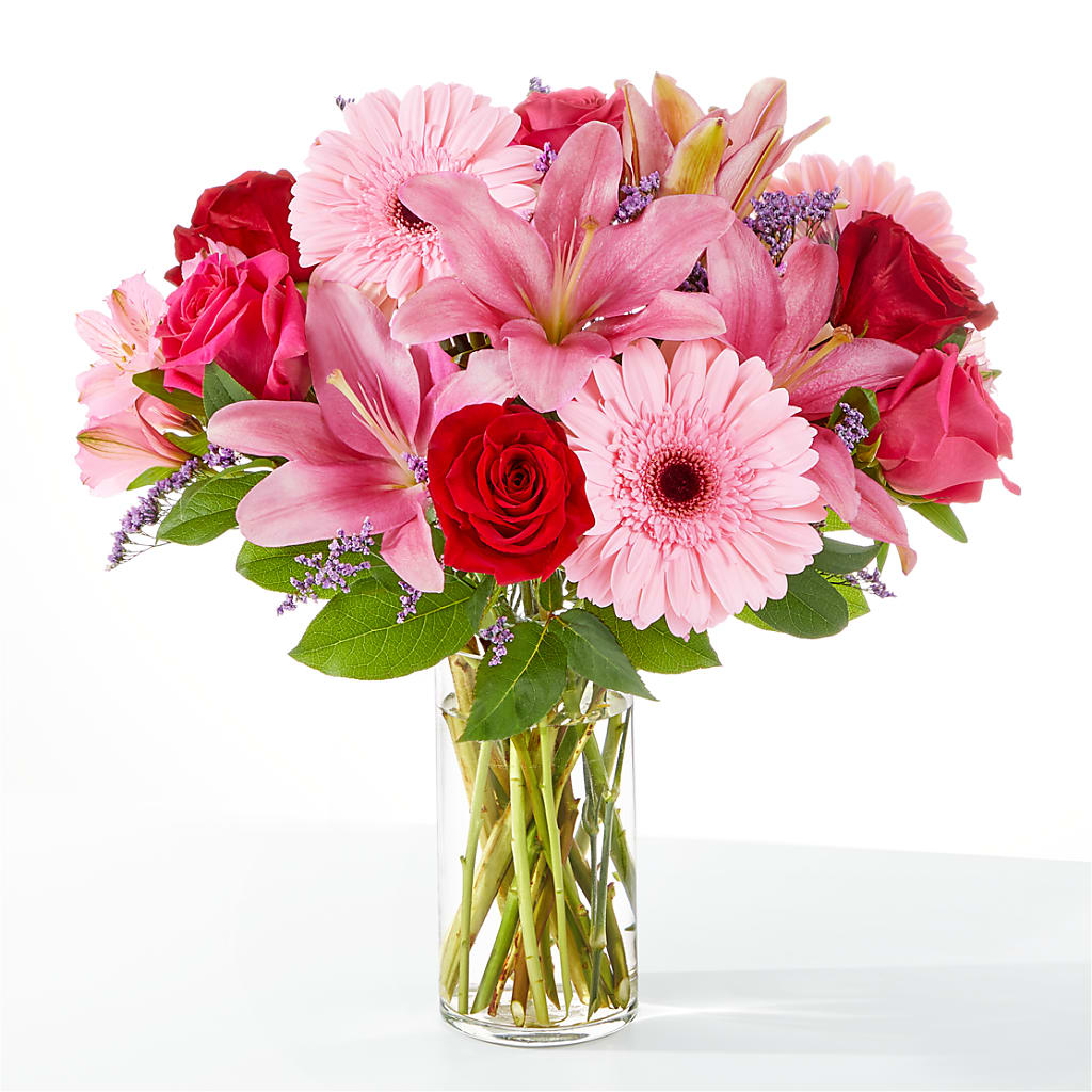 Lots of Love Bouquet – Davinci Flower Shop Ltd, Scarborough ON