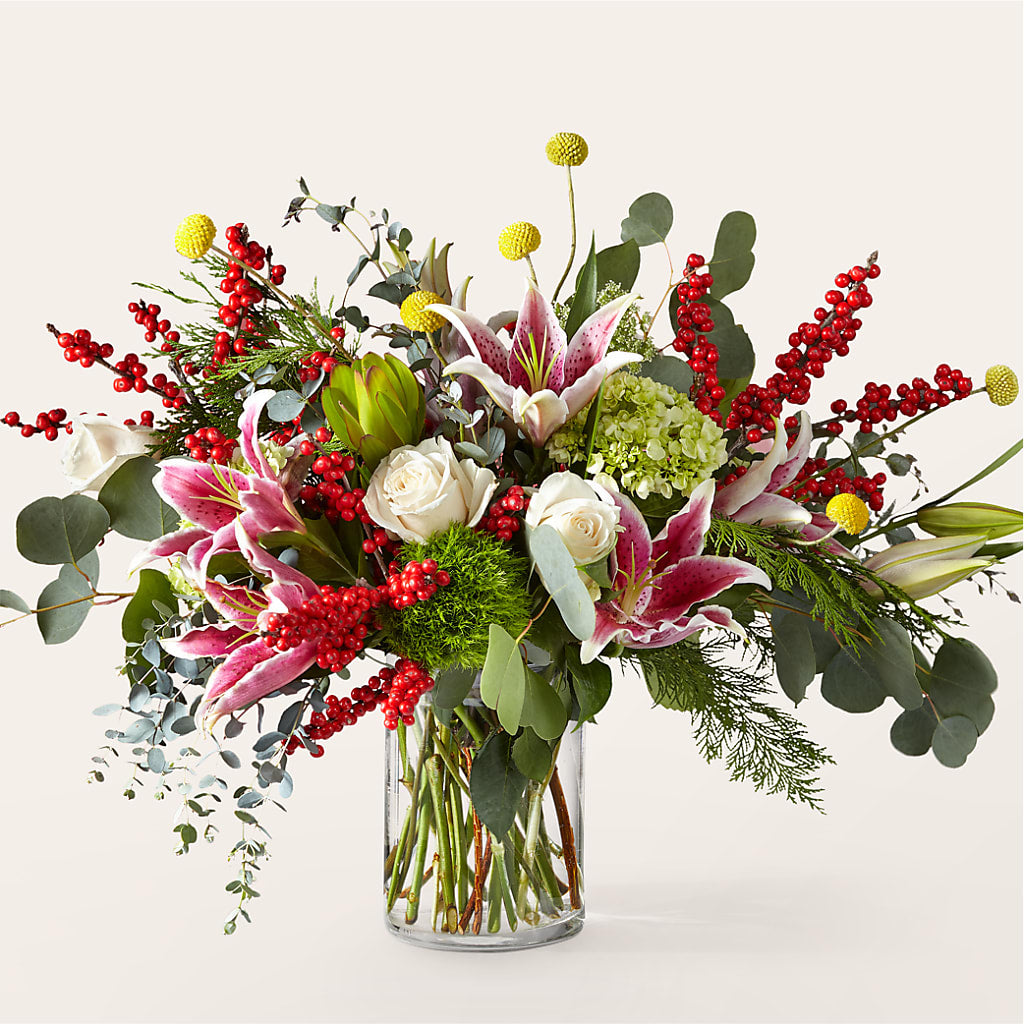 Berry & Bright Bouquet – Davinci Flower Shop Ltd, Scarborough ON