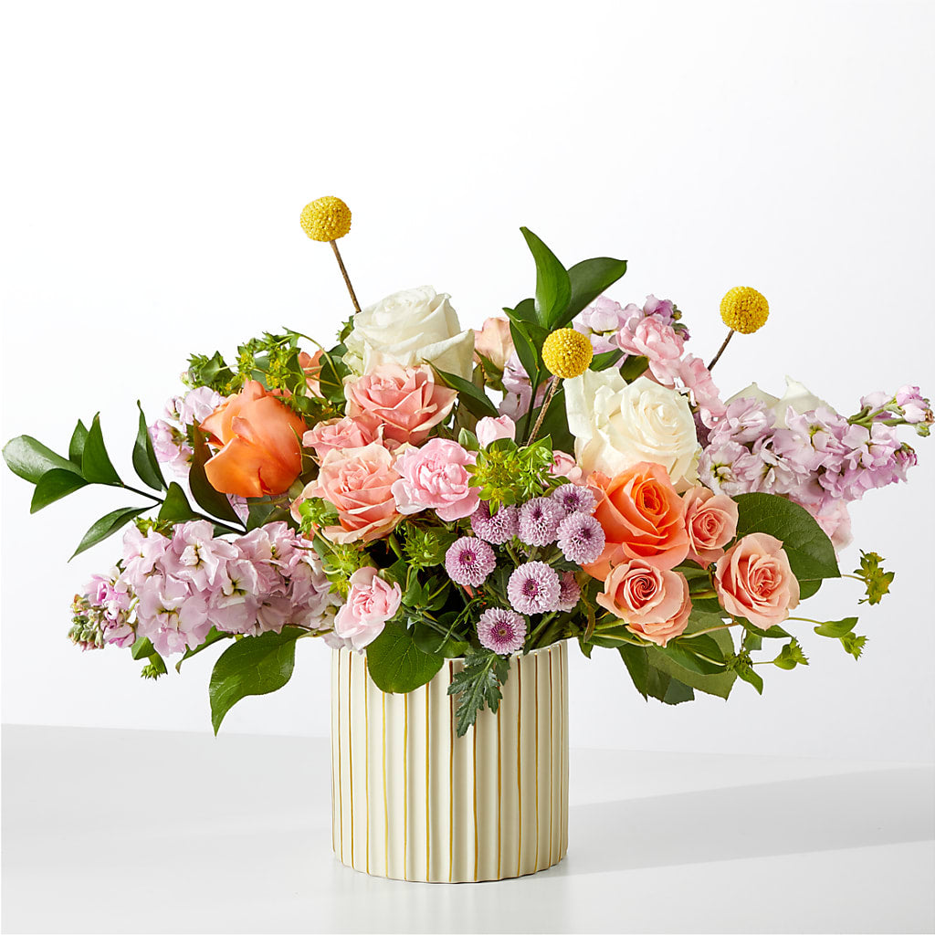 French Market Bouquet with Ivory Vase – Davinci Flower Shop Ltd, Scarborough ON