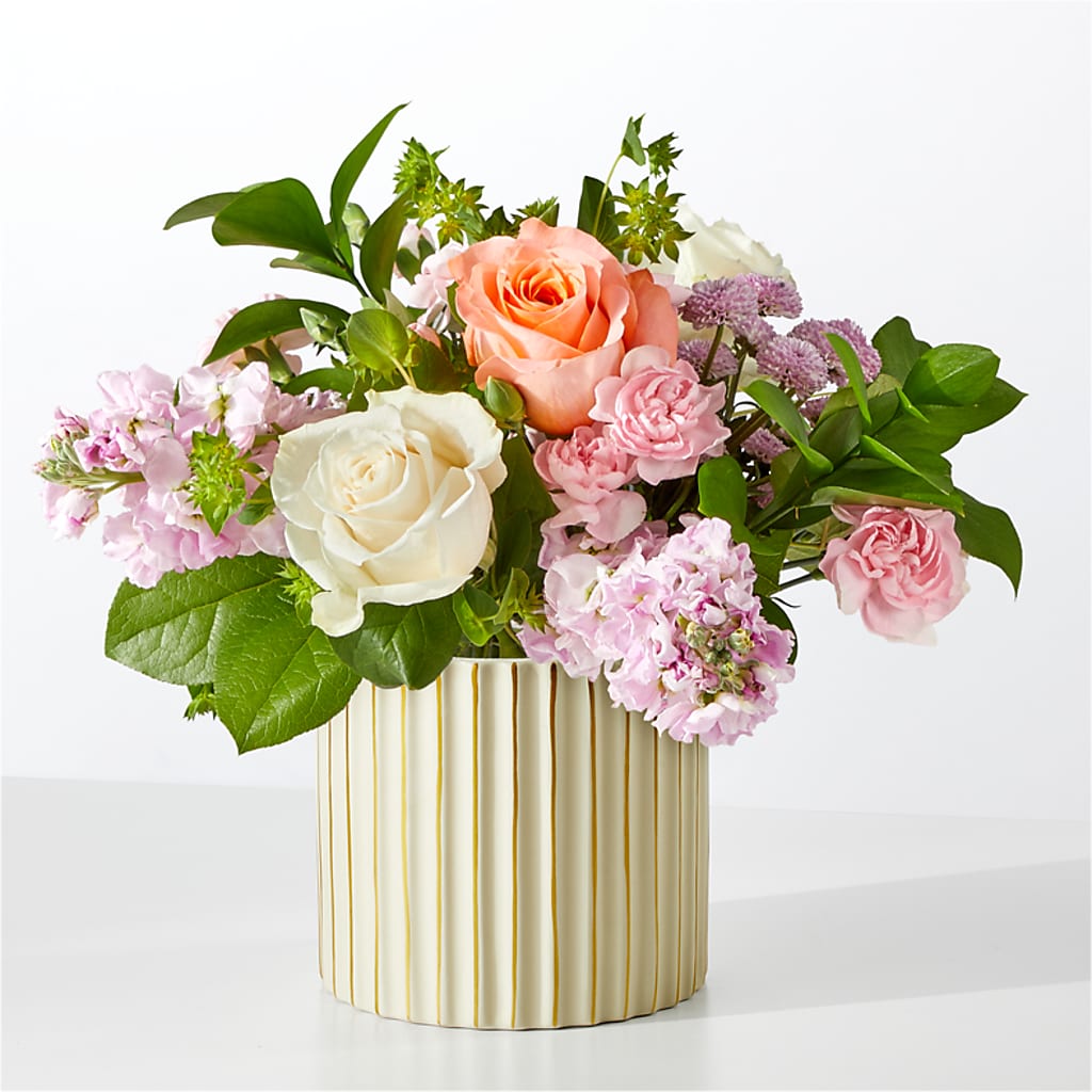 French Market Bouquet with Ivory Vase – Davinci Flower Shop Ltd, Scarborough ON