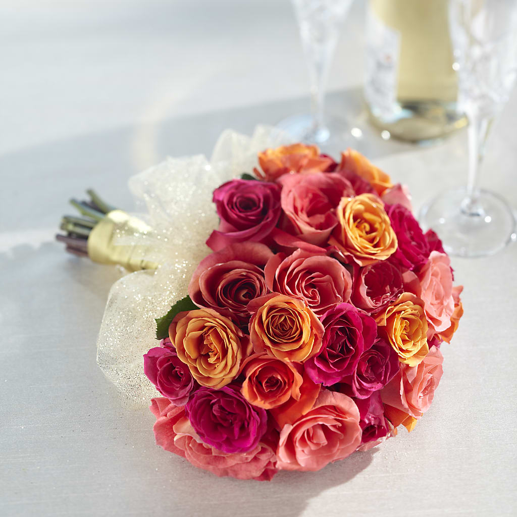 Sweet Roses Bouquet – Davinci Flower Shop Ltd, Scarborough ON