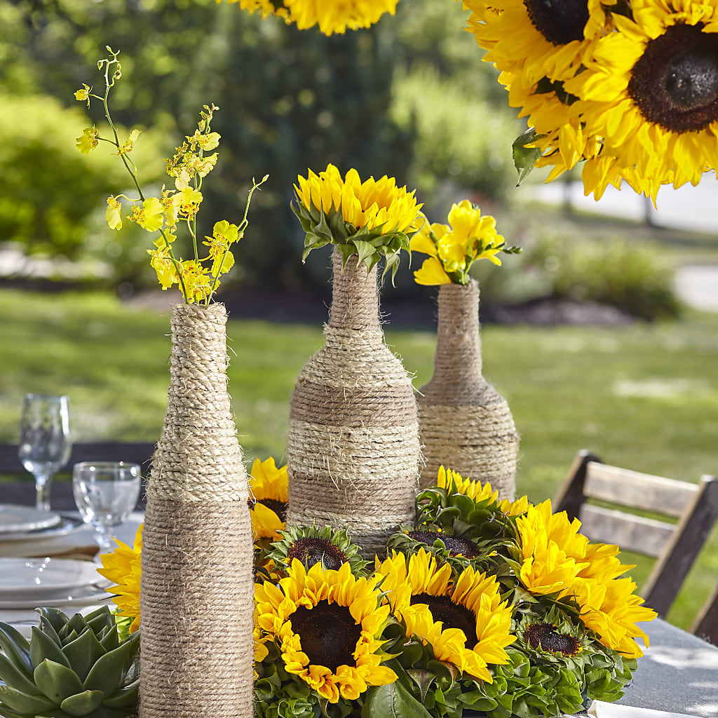 Sublime Garden Centerpiece – Davinci Flower Shop Ltd, Scarborough ON