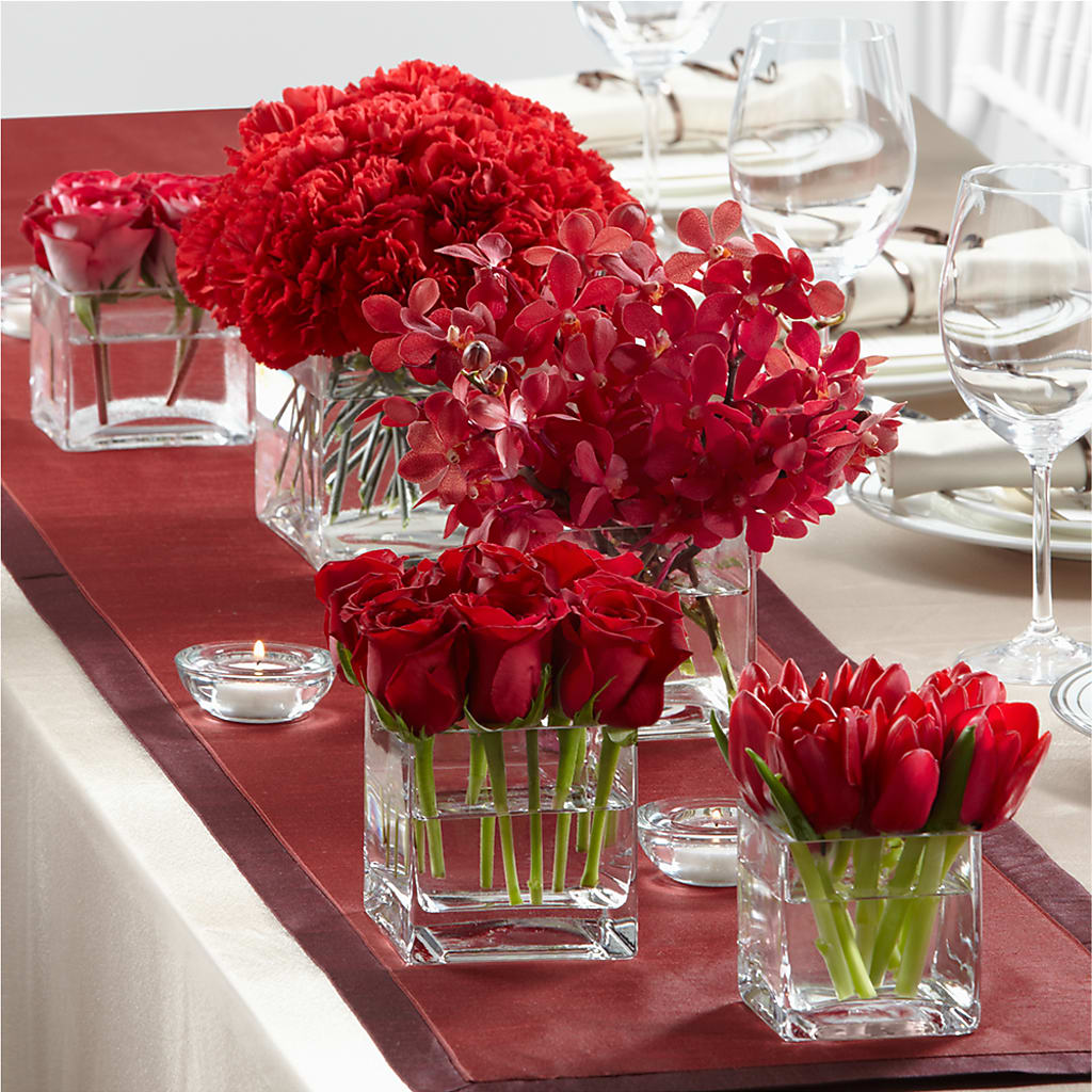 Modern Grace Centerpiece – Davinci Flower Shop Ltd, Scarborough ON