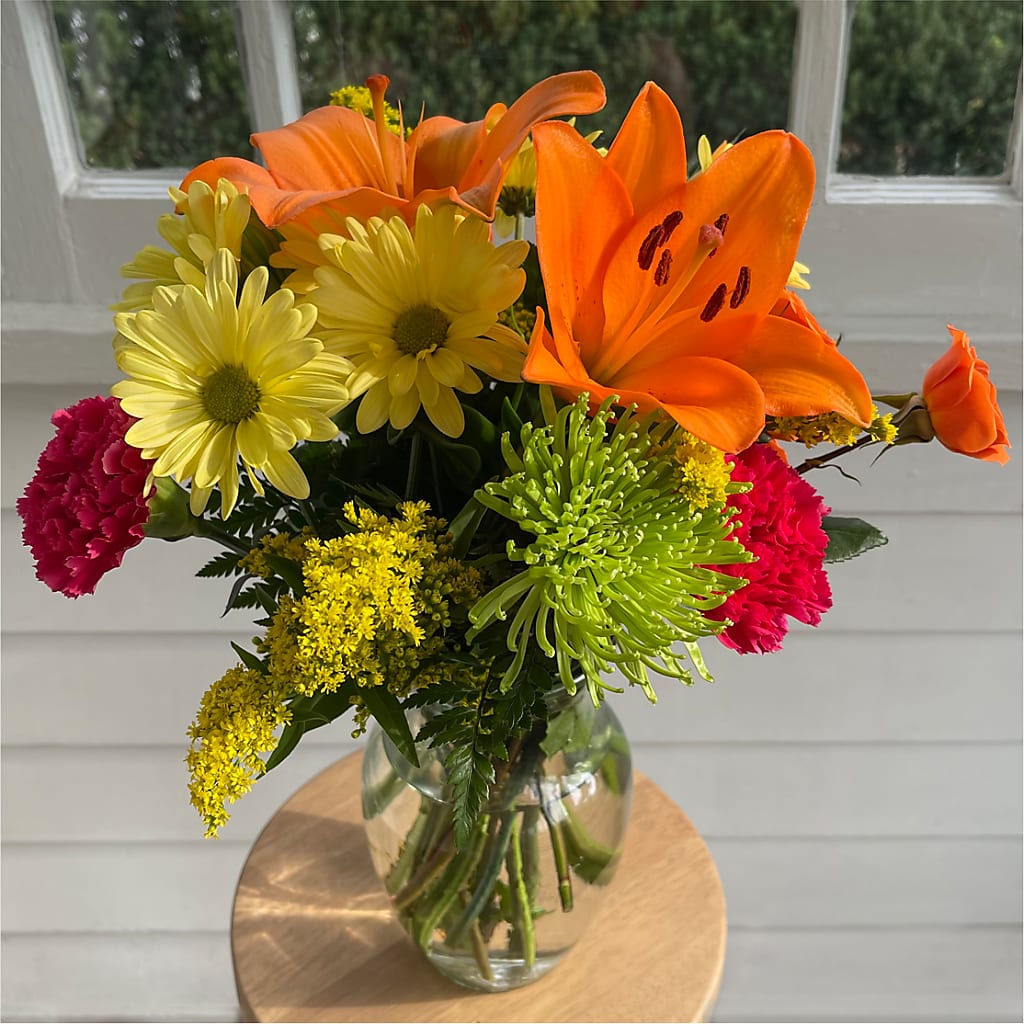 Bold & Bright – A Florist Original –  Davinci Flower Shop Ltd, Scarborough ON