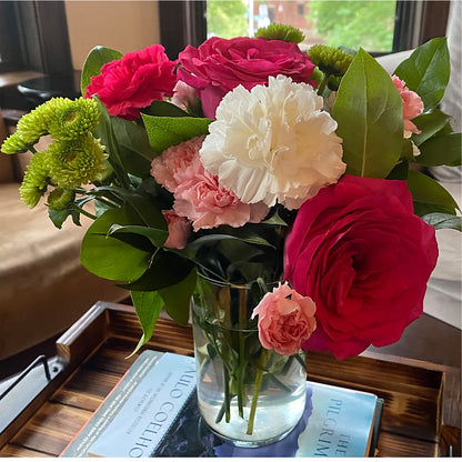 Sweet & Pretty Bouquet –  Davinci Flower Shop Ltd, Scarborough ON