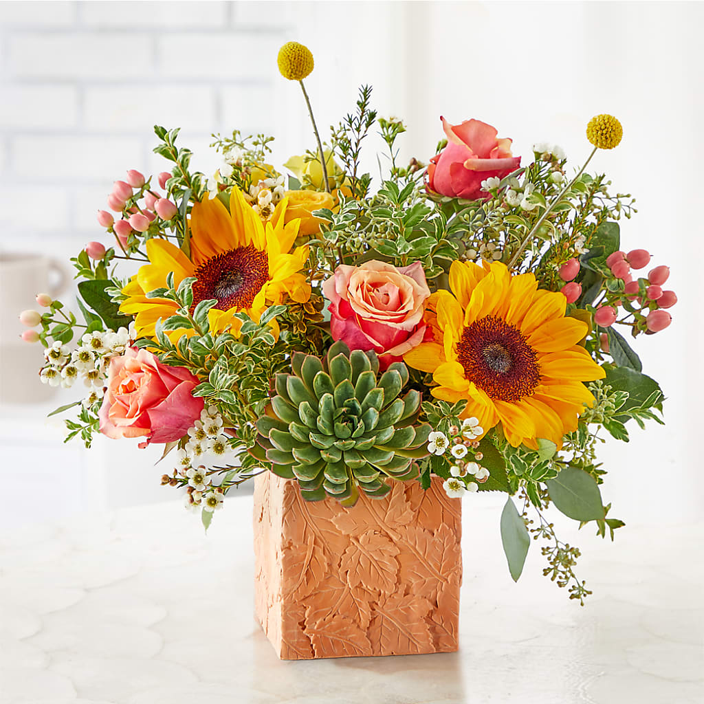 Sunflower Season Bouquet –  Davinci Flower Shop Ltd, Scarborough ON
