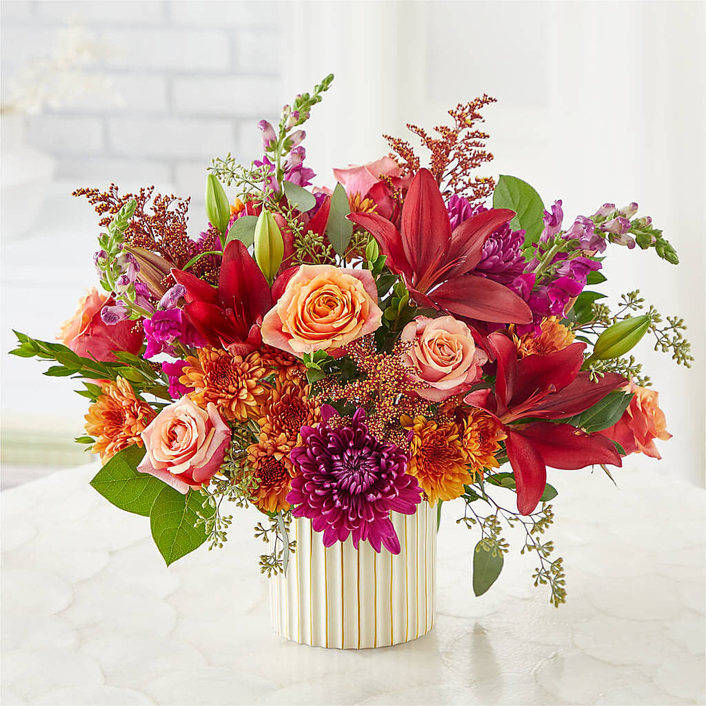 Burgundy Landscape Bouquet –  Davinci Flower Shop Ltd, Scarborough ON