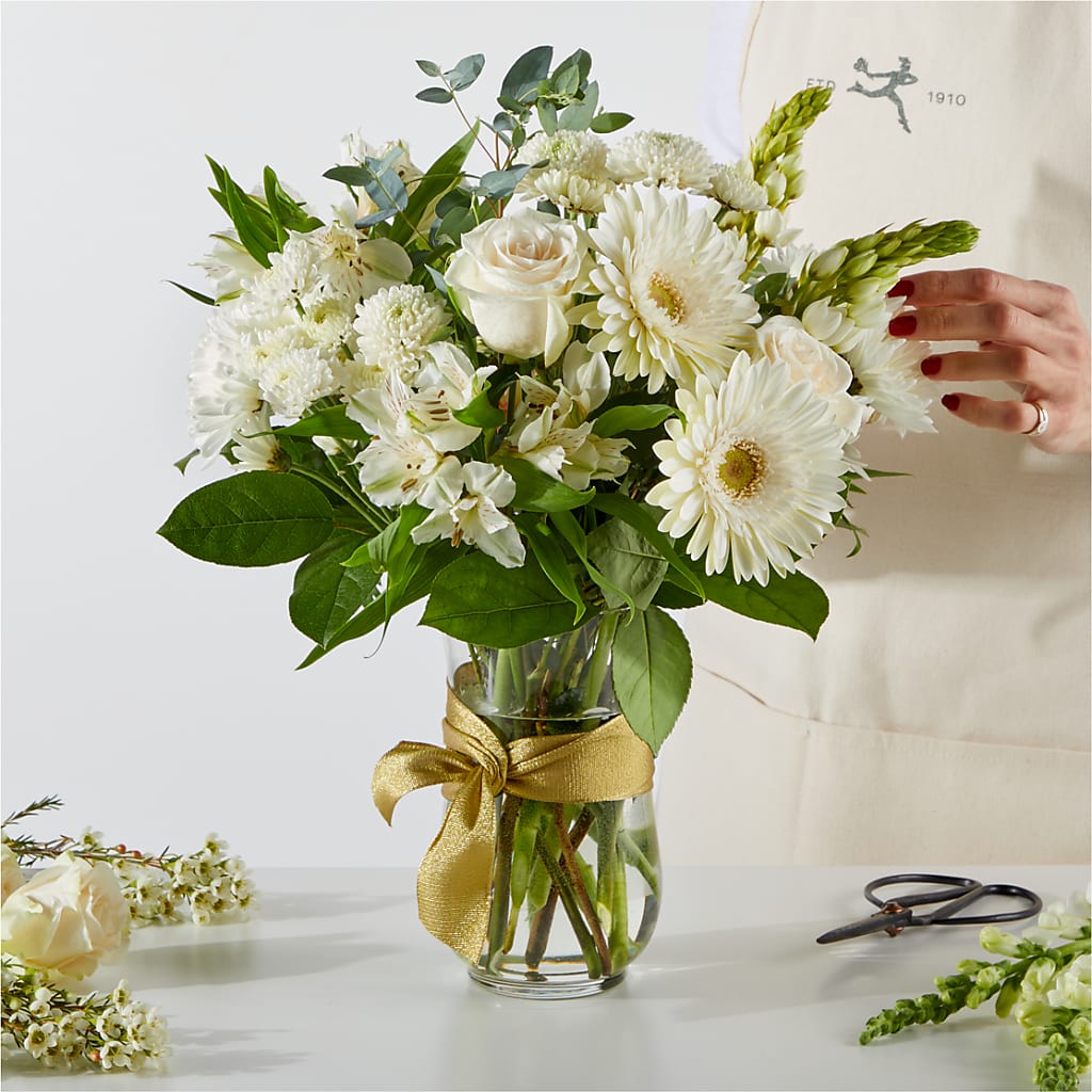 New Beginnings – A Florist Original –  Davinci Flower Shop Ltd, Scarborough ON