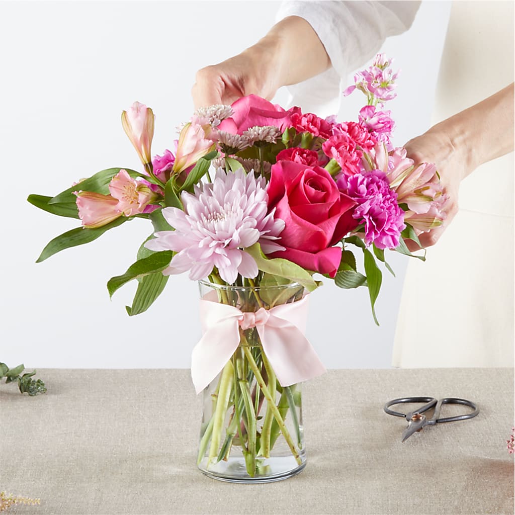 Pink Ribbon - A Florist Original –  Davinci Flower Shop Ltd, Scarborough ON