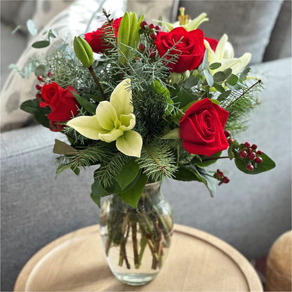 Glittering Lights Bouquet –  Davinci Flower Shop Ltd, Scarborough ON
