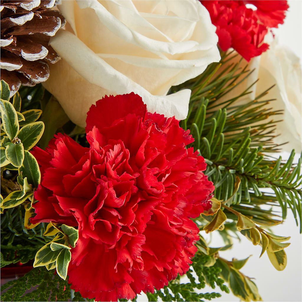 Christmas Market Bouquet –  Davinci Flower Shop Ltd, Scarborough ON