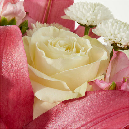Piece of Cake Bouquet –  Davinci Flower Shop Ltd, Scarborough ON