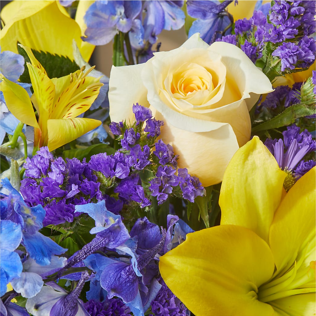 Limoncello Bouquet –  Davinci Flower Shop Ltd, Scarborough ON
