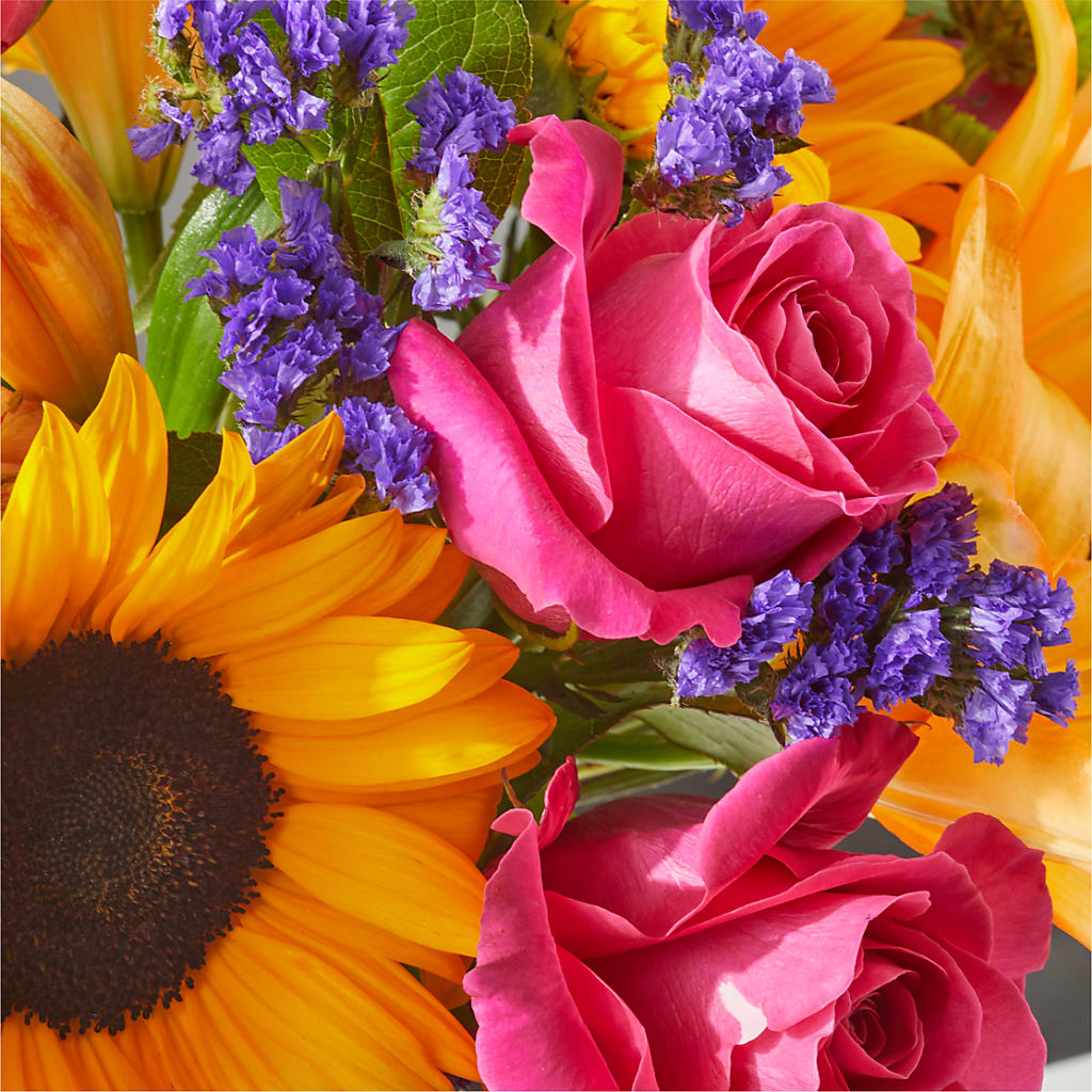 Joyful Bouquet –  Davinci Flower Shop Ltd, Scarborough ON