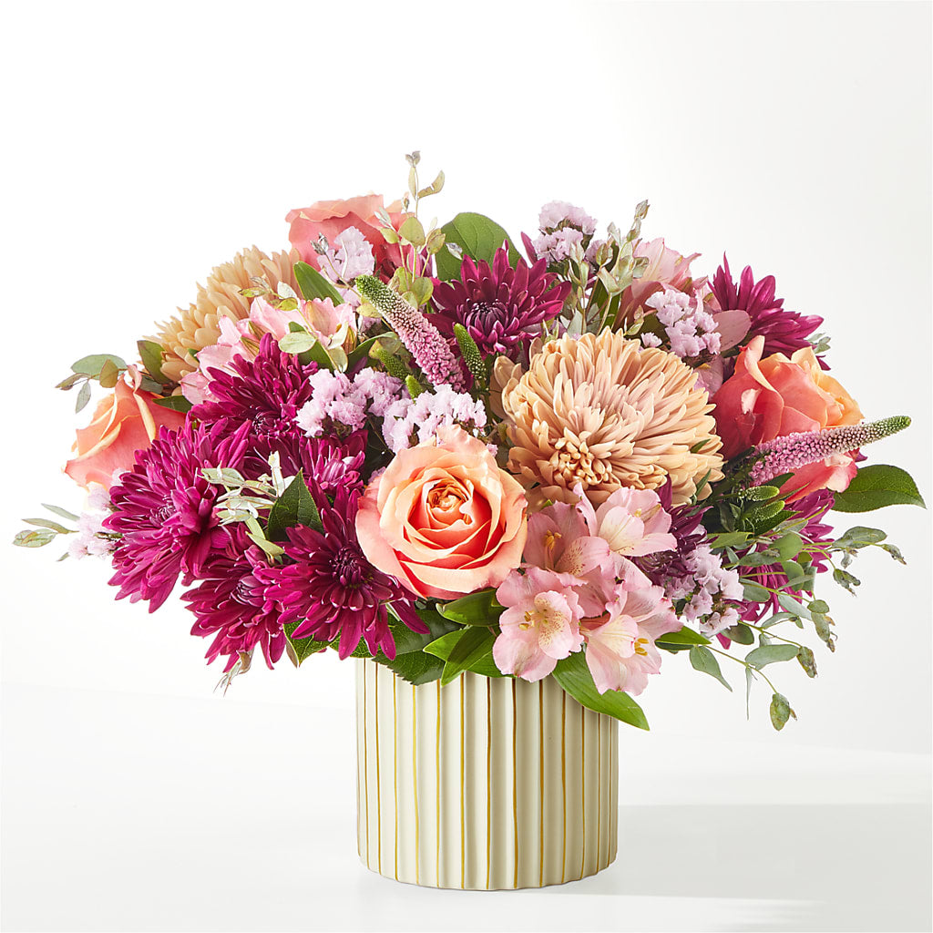 Berry Cobbler Bouquet with Ivory Vase –  Davinci Flower Shop Ltd, Scarborough ON