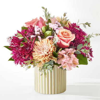 Berry Cobbler Bouquet with Ivory Vase –  Davinci Flower Shop Ltd, Scarborough ON