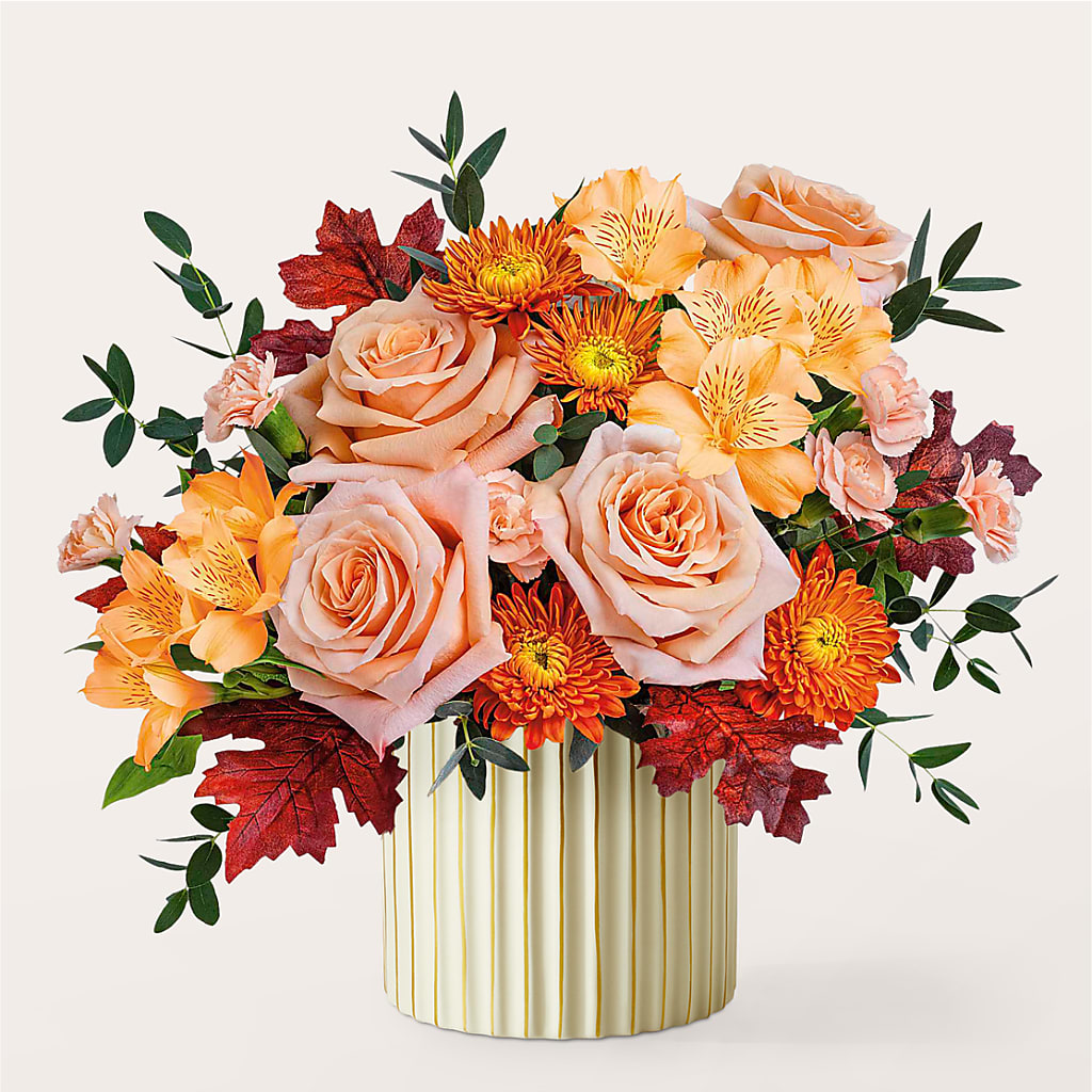 Spiced Latte Bouquet with Ivory Vase –  Davinci Flower Shop Ltd, Scarborough ON