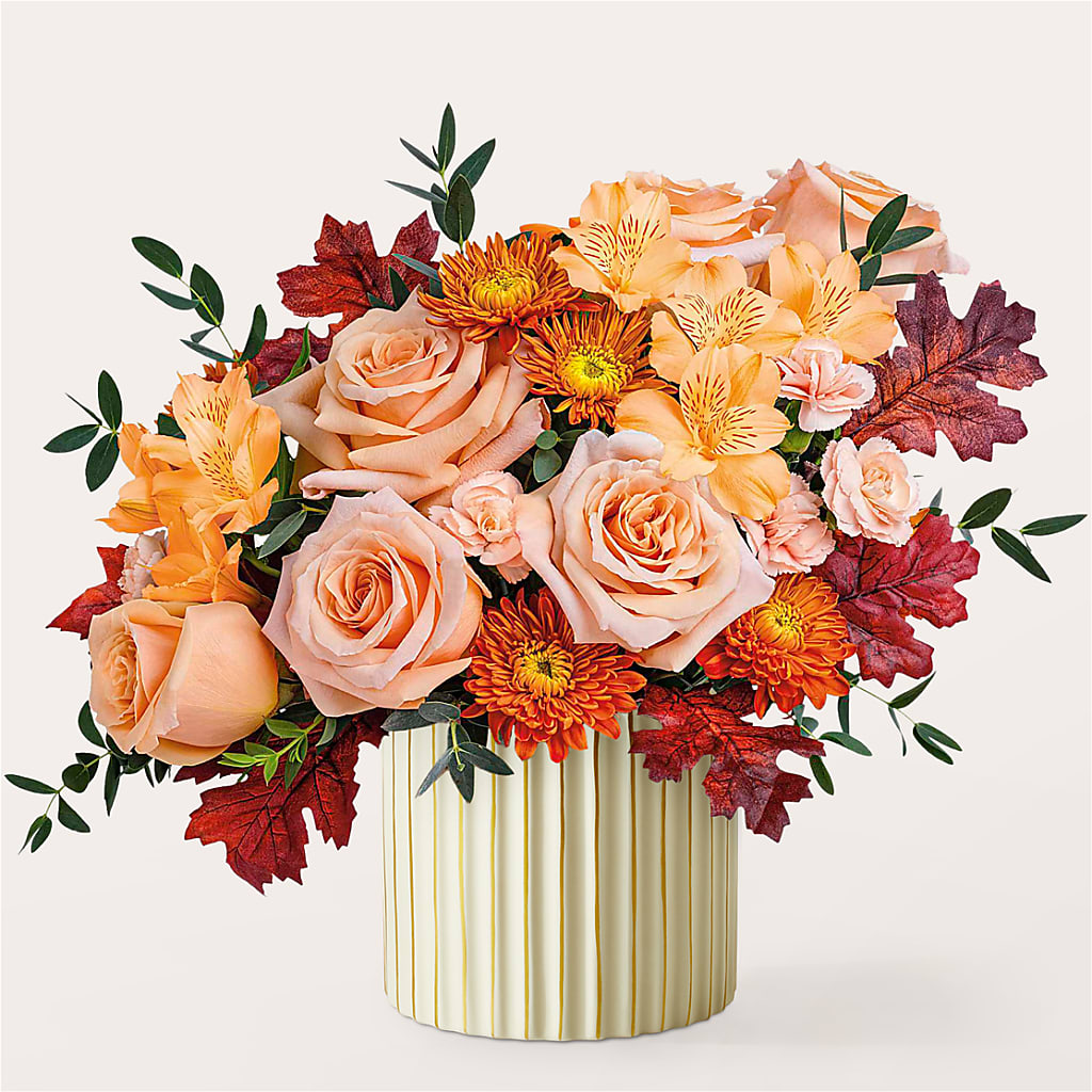 Spiced Latte Bouquet with Ivory Vase –  Davinci Flower Shop Ltd, Scarborough ON