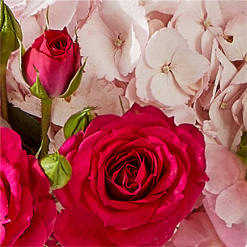 Glitz & Glam Bouquet –  Davinci Flower Shop Ltd, Scarborough ON