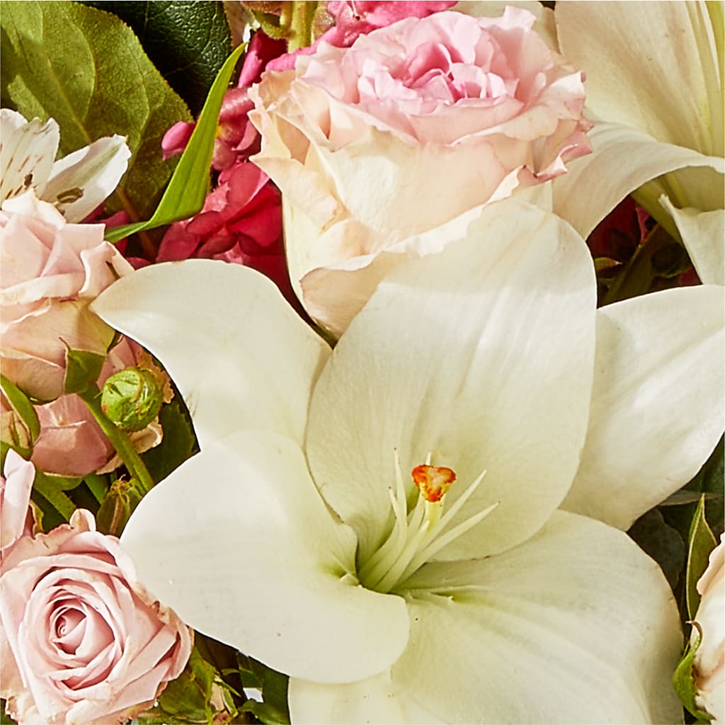 Ballet Slippers Bouquet –  Davinci Flower Shop Ltd, Scarborough ON
